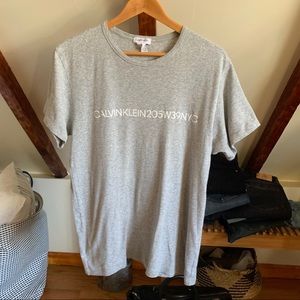 Calvin Klein T-Shirt